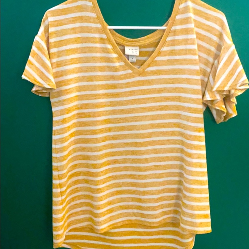 Striped hippie t-shirt